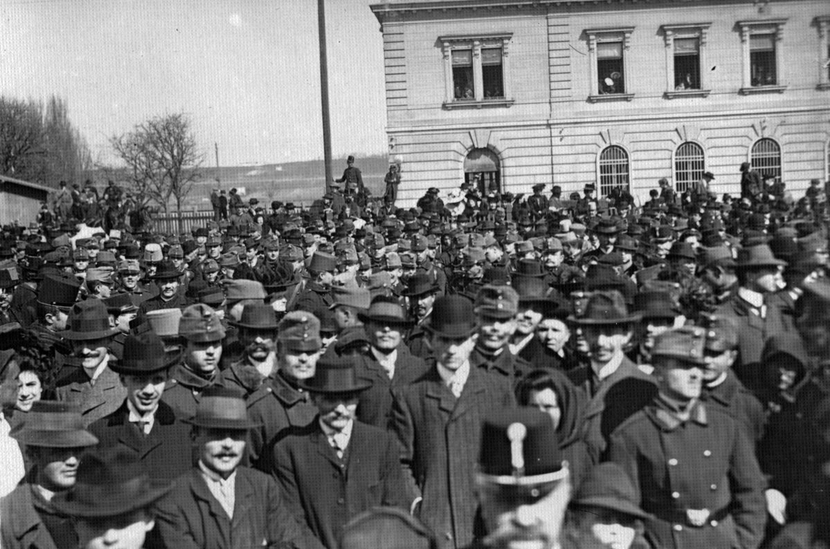Sopron, 1919_Fortepan_Vargha Zsuzsa_fortepan_47261.jpg Sopron, 1919_Fortepan_Vargha Zsuzsa_fortepan_47261.jpg